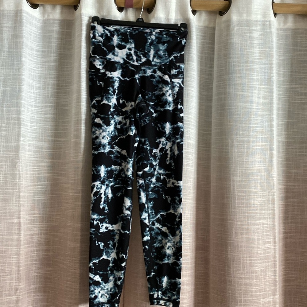 Women’s old navy power soft leggings
